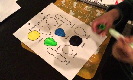 Learn Your Colors (by coloring balloons) by 1000 Books Before Kindergarten